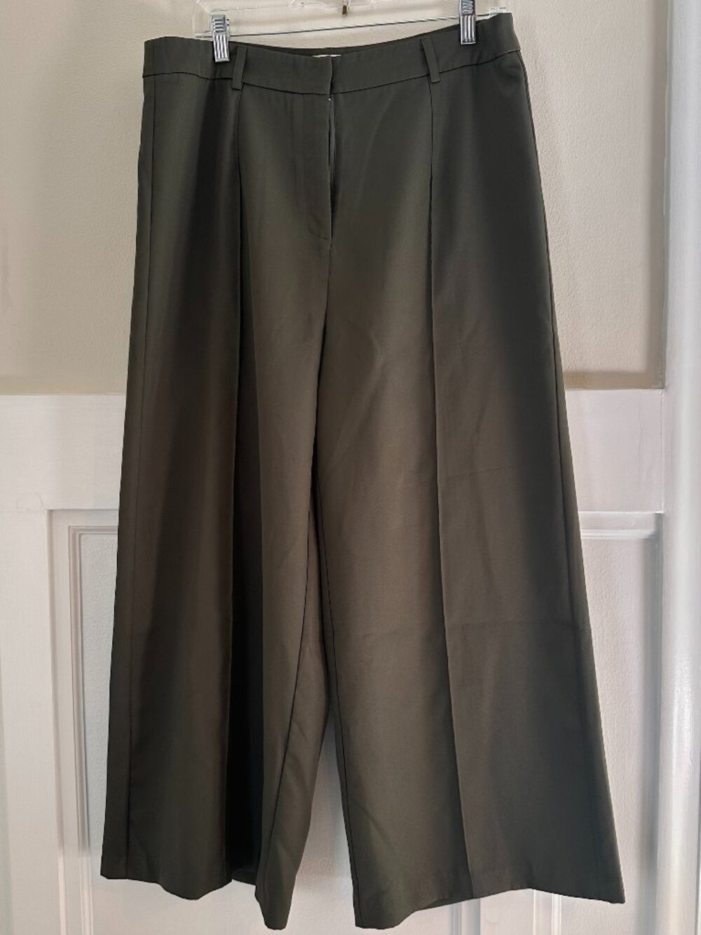 Whiteroom and Cactus Wideleg Army Green Trousers